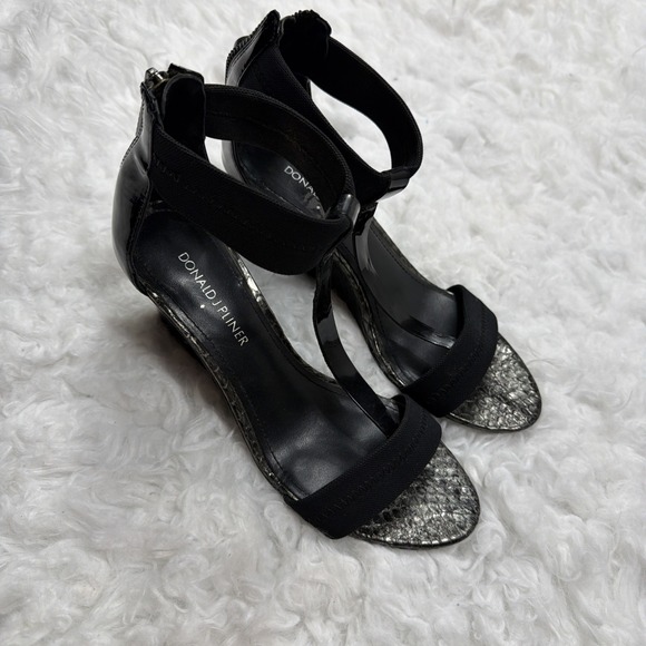 Donald Pliner Shoes - Donald J Pliner VIRGINIA‎ WEDGE SANDALS T Strap Open Toe Patent Leather Platform